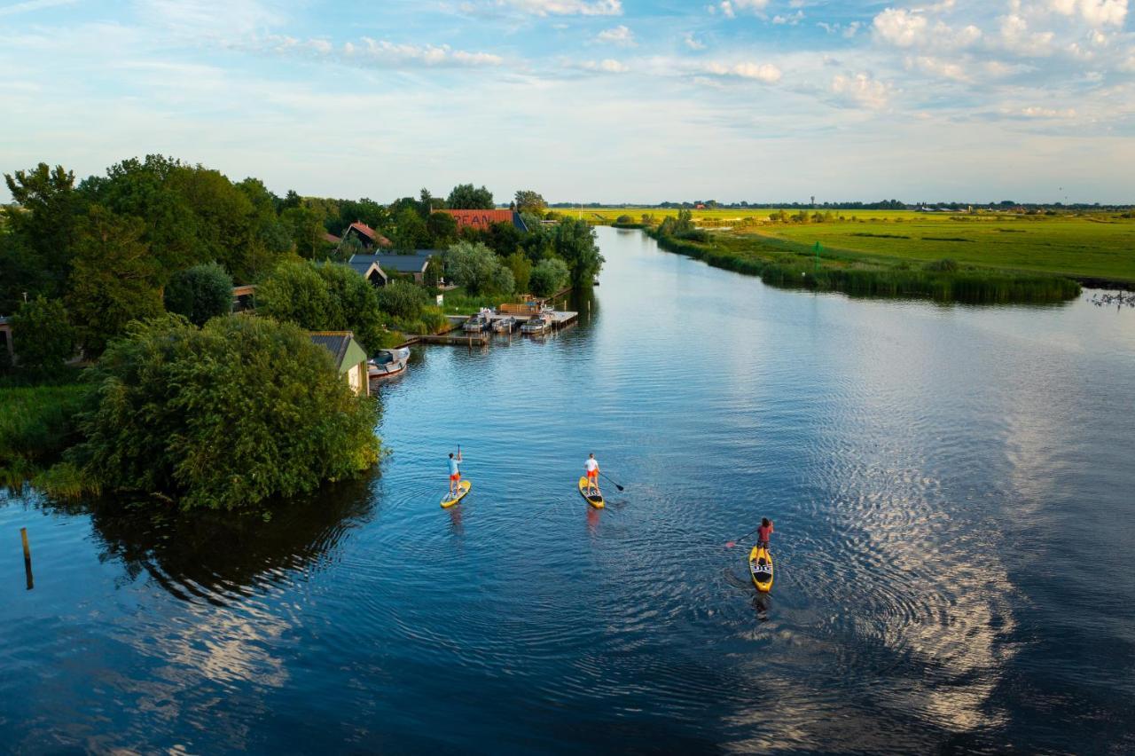 Pean-Buiten Waterlodges Nes  Ngoại thất bức ảnh