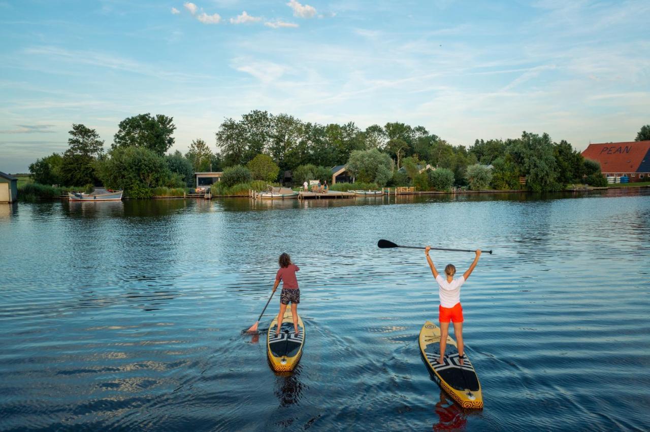 Pean-Buiten Waterlodges Nes  Ngoại thất bức ảnh